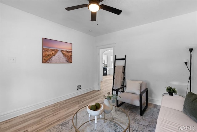 6033 Carlsbad Ave, Saint Louis, MO 63116 - photo 9