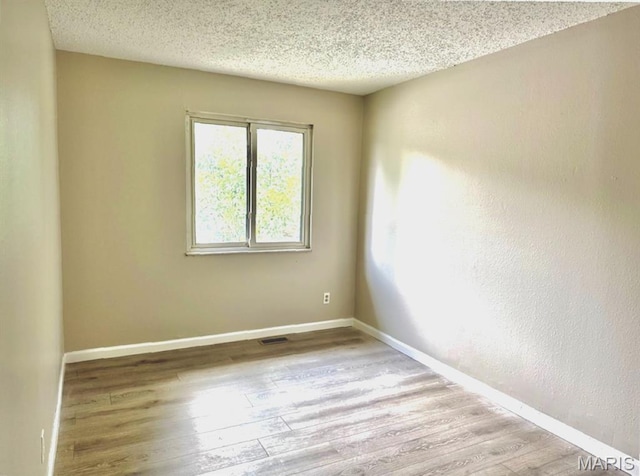 619 Rosetta Dr, Florissant, MO 63031 - photo 14