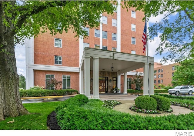710 S Hanley Rd Unit 10A, Clayton, MO 63105 - view of building exterior