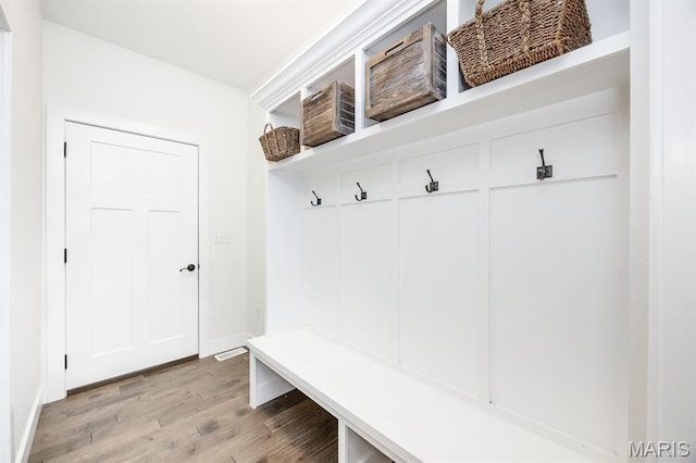 1821 Orr Ln, Ofallon, IL 62269 - mudroom with light wood-type flooring and baseboards