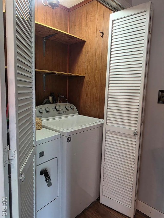 18835 Mary Jane Ln, Carlyle, IL 62231 - washroom featuring separate washer and dryer