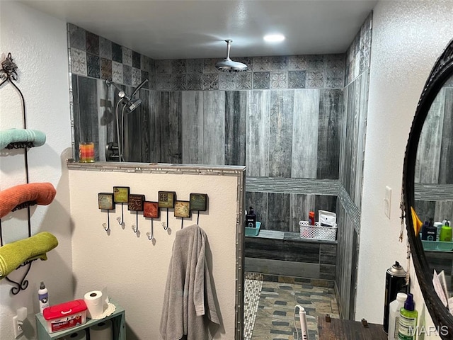 10570 Old 8 E, Mineral Point, MO 63660 - bathroom with a walk in shower