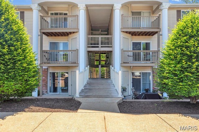 757 Ridgeside Dr Unit B, Ballwin, MO 63021 - photo 22