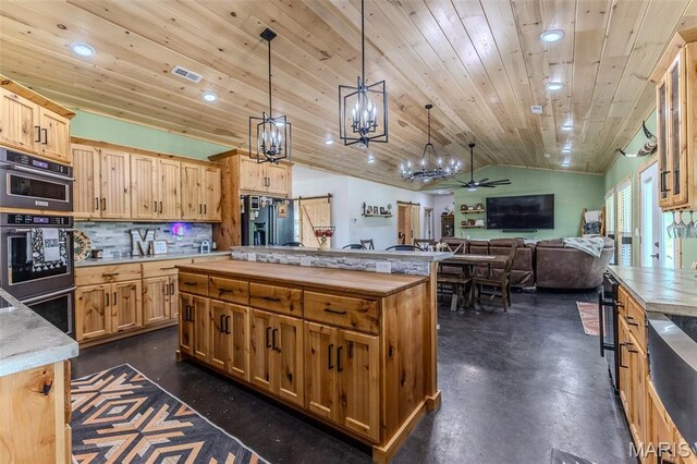 15191 Pecan Dr, Lebanon, MO 65536