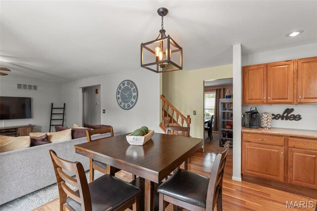 91 Beringer Ct, Harvester Township, MO 63304