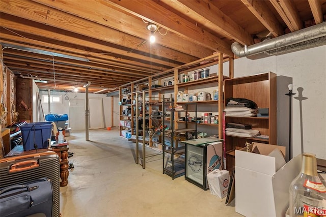 91 Beringer Ct, Harvester Township, MO 63304