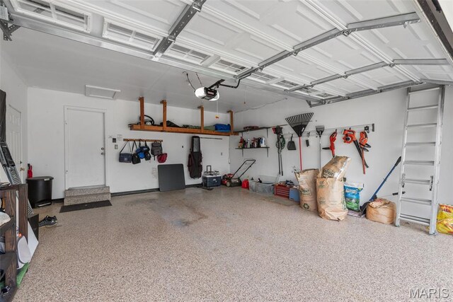 91 Beringer Ct, Harvester Township, MO 63304