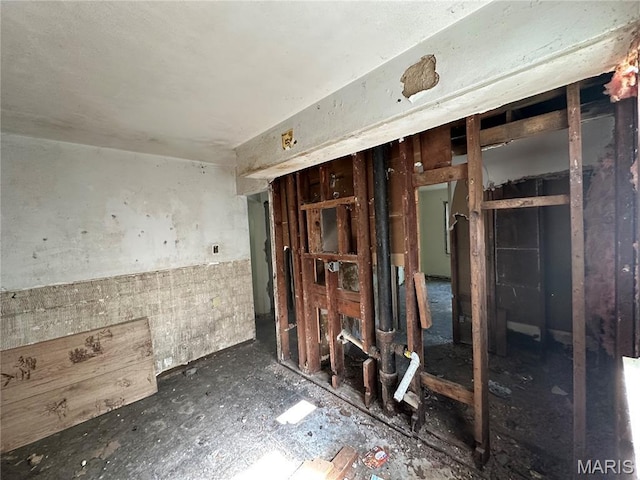 9833 Dennis Dr, Riverview, MO 63136 - view of misc room