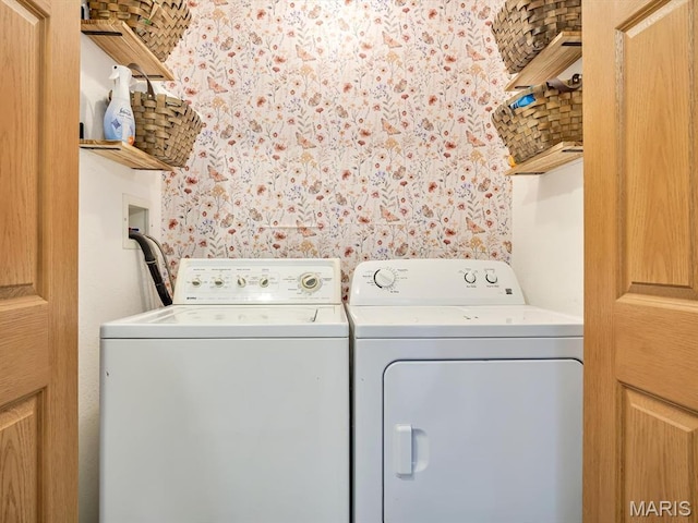 109 E Red Bud Ct, Valmeyer, IL 62295 - washroom with washer and clothes dryer and wallpapered walls
