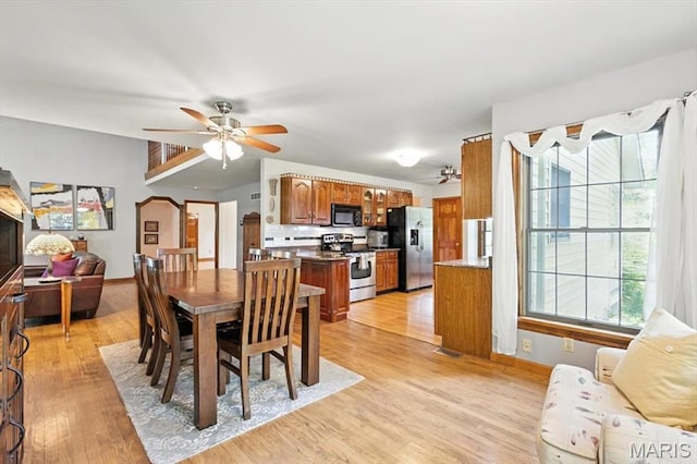 18232 Prickly Pear Ct, Pacific, MO 63069 - dining area with ceiling fan and light wood-style flooring