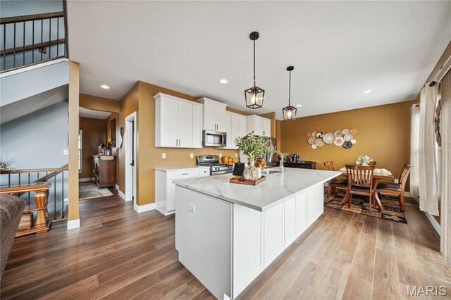 1000 Tall Timber Dr, Wentzville, MO 63385
