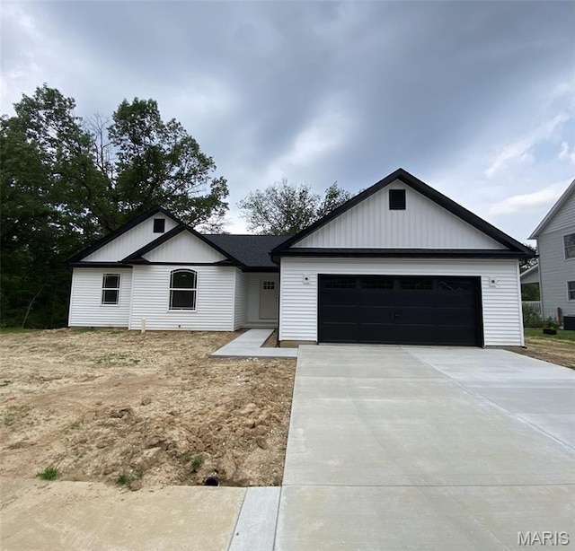 1122 Redwing Ct, Grafton, IL 62037 - photo 1