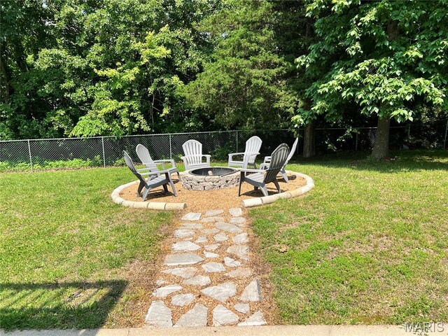 24520 Spencer Rd, Waynesville, MO 65583