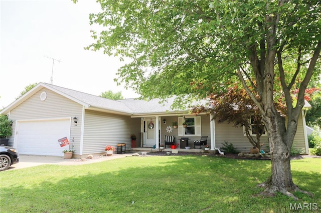 708 Ash St, Greenville, IL 62246 - photo 1