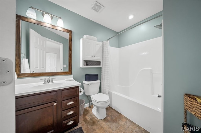 699 Olivia Ct, New Haven, MO 63068 - full bath with vanity and shower / bath combination with curtain