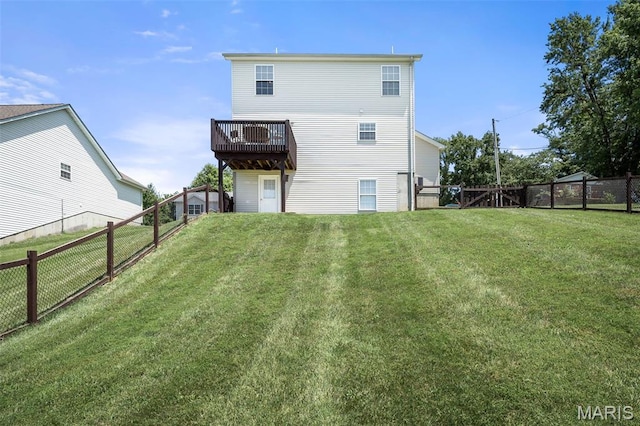 699 Olivia Ct, New Haven, MO 63068 - rear view of property featuring a fenced backyard and a wooden deck