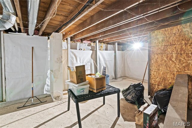 506 Russell St, Pocahontas, IL 62275 - view of unfinished below grade area