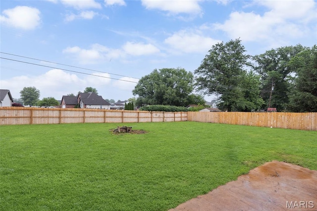 713 Fairway St, Bethalto, IL 62010 - view of yard