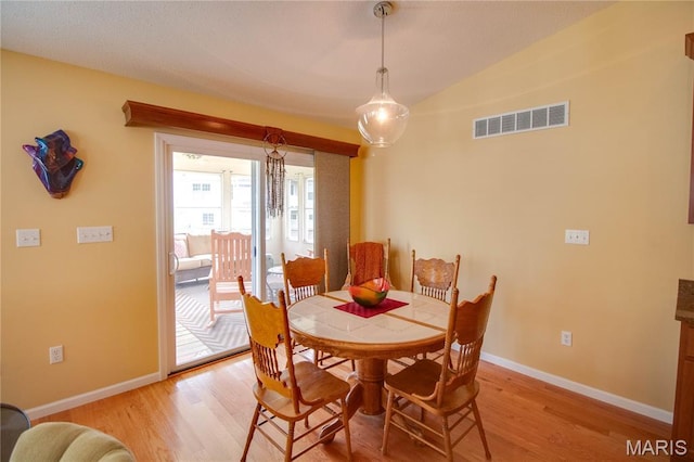 426 Vancroft Pl, Ofallon, IL 62269 - dining area featuring light wood-style floors and baseboards