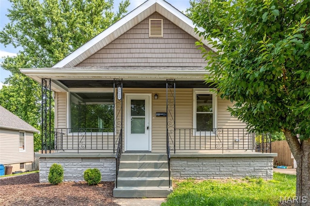 7721 Weaver Ave, Maplewood, MO 63143 - view of front of property featuring covered porch