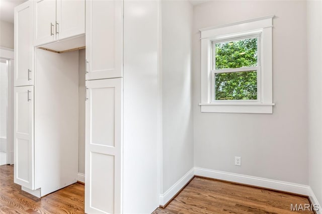 7721 Weaver Ave, Maplewood, MO 63143 - view of closet