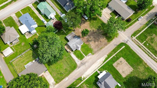 605 Houston St, Pleasant Hill, IL 62366 - photo 45