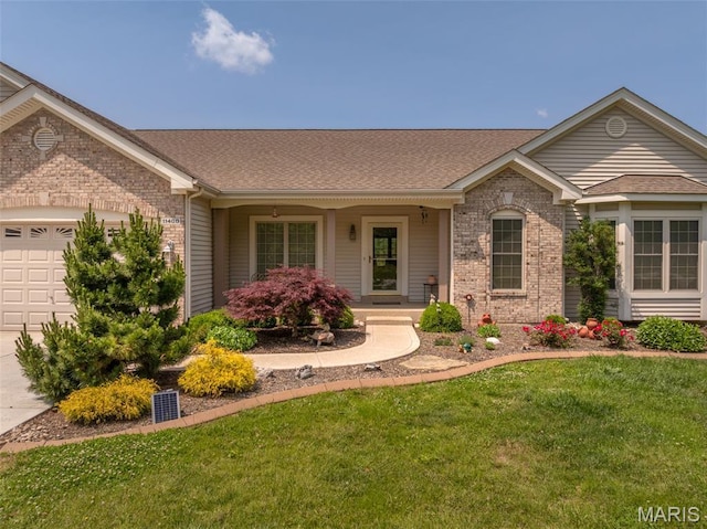 11400 Macs Cove Dr, Wright City, MO 63390 - ranch-style house featuring an attached garage, brick siding, and a front yard