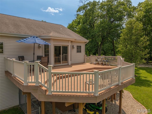 11400 Macs Cove Dr, Wright City, MO 63390 - view of wooden deck