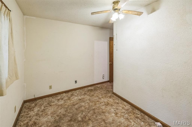 10049 Chateau Rd, Sullivan, MO 63080 - carpeted spare room with a ceiling fan and a textured ceiling