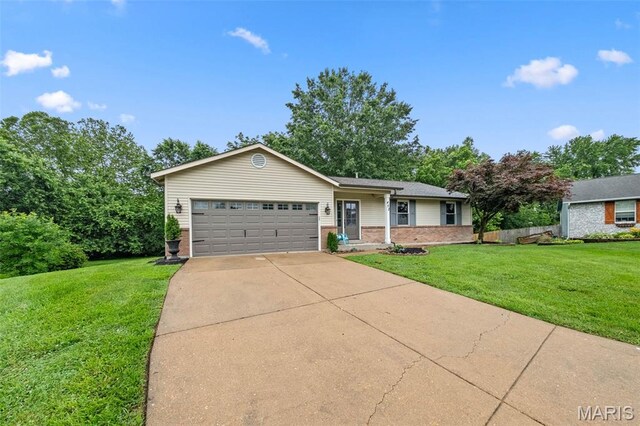 452 Tailor Ln, Ofallon, MO 63368