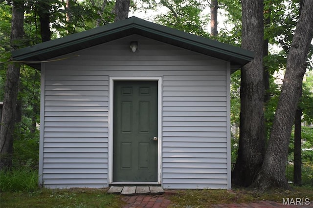 8404 E Twin Oaks Dr, Effingham, IL 62401 - view of shed