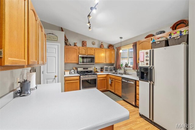 123 Heron Ct, Saint Peters, MO 63376