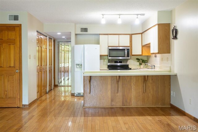 13814 Amiot Dr Unit D, Saint Louis, MO 63146