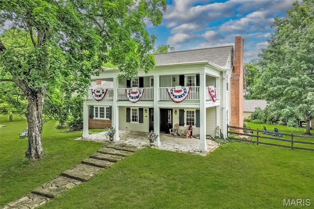 2041 Desloge Estates Dr, Villa Ridge, MO 63089 - photo 1