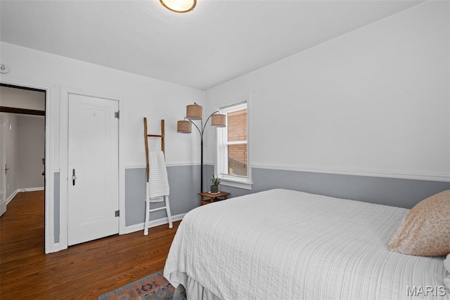 6314 Chippewa St, Saint Louis, MO 63109 - bedroom featuring wood finished floors and baseboards