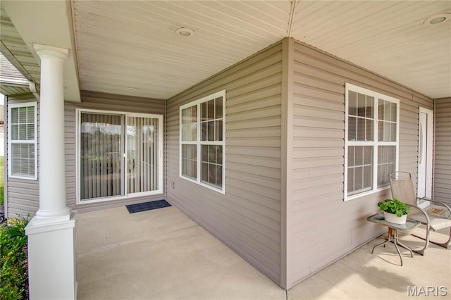 2 Breezeway Ct, Jerseyville, IL 62052 - view of patio