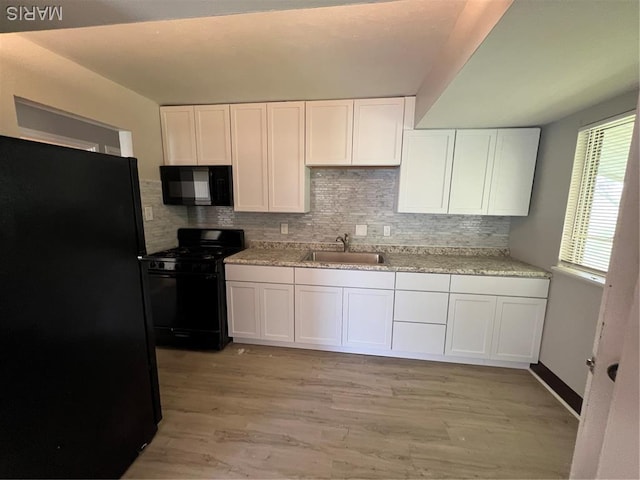 277 Roderick Dr, Saint Louis, MO 63137 - photo 2