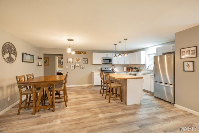 206 W Carson St, Worden, IL 62097