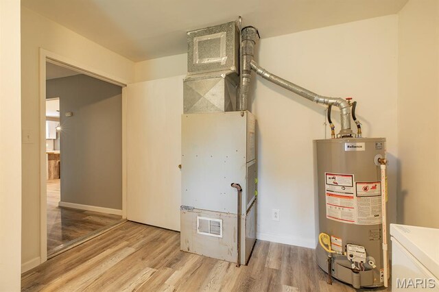 206 W Carson St, Worden, IL 62097