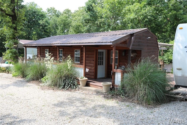 80 Lakeview Dr, Wappapello, MO 63966 - view of front of home featuring metal roof and a gambrel roof