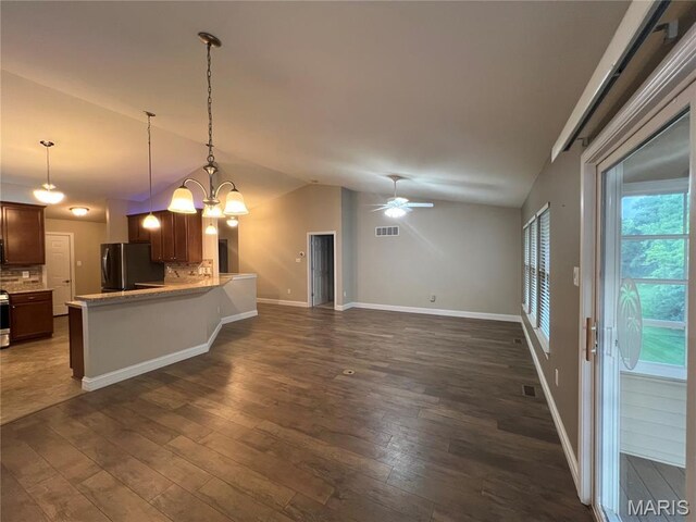 949 Promenade Ct, Ofallon, MO 63368