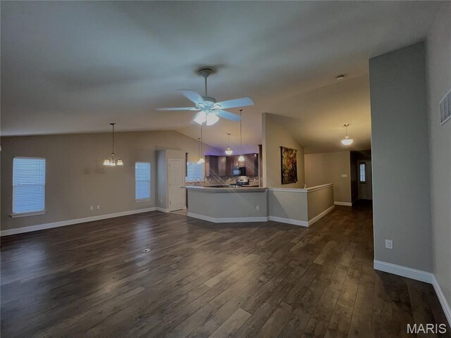 949 Promenade Ct, Ofallon, MO 63368