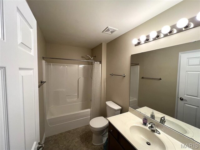 949 Promenade Ct, Ofallon, MO 63368