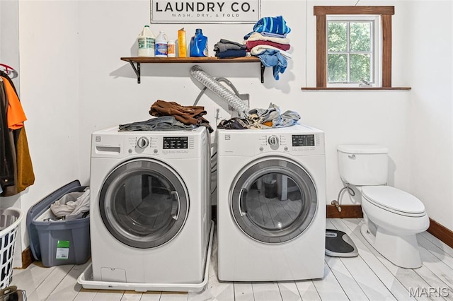 5423 Saxtown Rd, Millstadt, IL 62260 - laundry area featuring washer and dryer