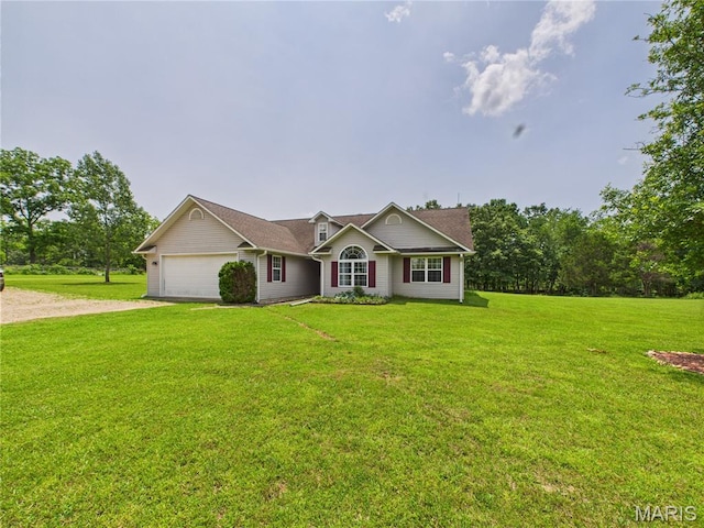 4862 State Highway 142e, Doniphan, MO 63935 - view of front facade with dirt driveway, a front lawn, and an attached garage