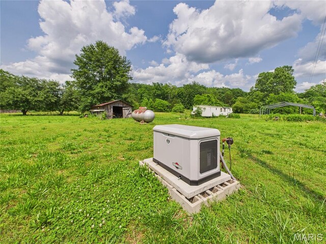 284 Wayne 349, Piedmont, MO 63957 - exterior view of heating fuel tank and a power unit