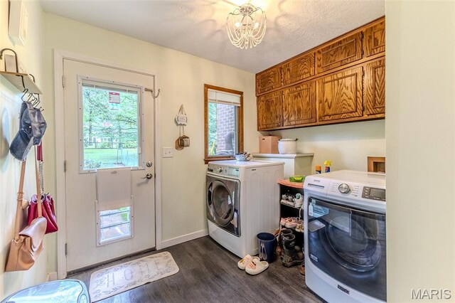 20193 SW Oakwood Dr, Lebanon, MO 65536 - laundry room with cabinet space, independent washer and dryer, dark wood-style floors, and a chandelier