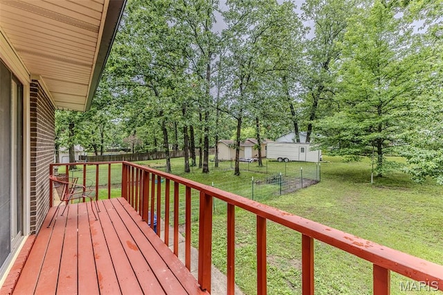 20193 SW Oakwood Dr, Lebanon, MO 65536 - wooden deck featuring view of scattered trees