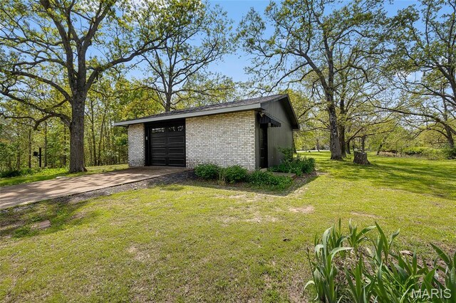 509 Saint Francois Rd, Bonne Terre, MO 63628 - garage with driveway