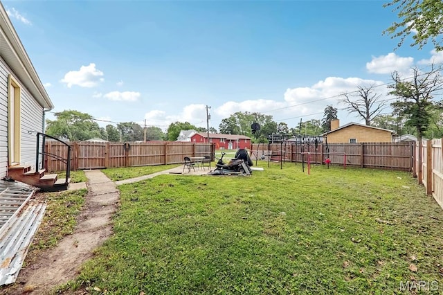1618 N State St, Litchfield, IL 62056 - view of yard featuring a patio area
